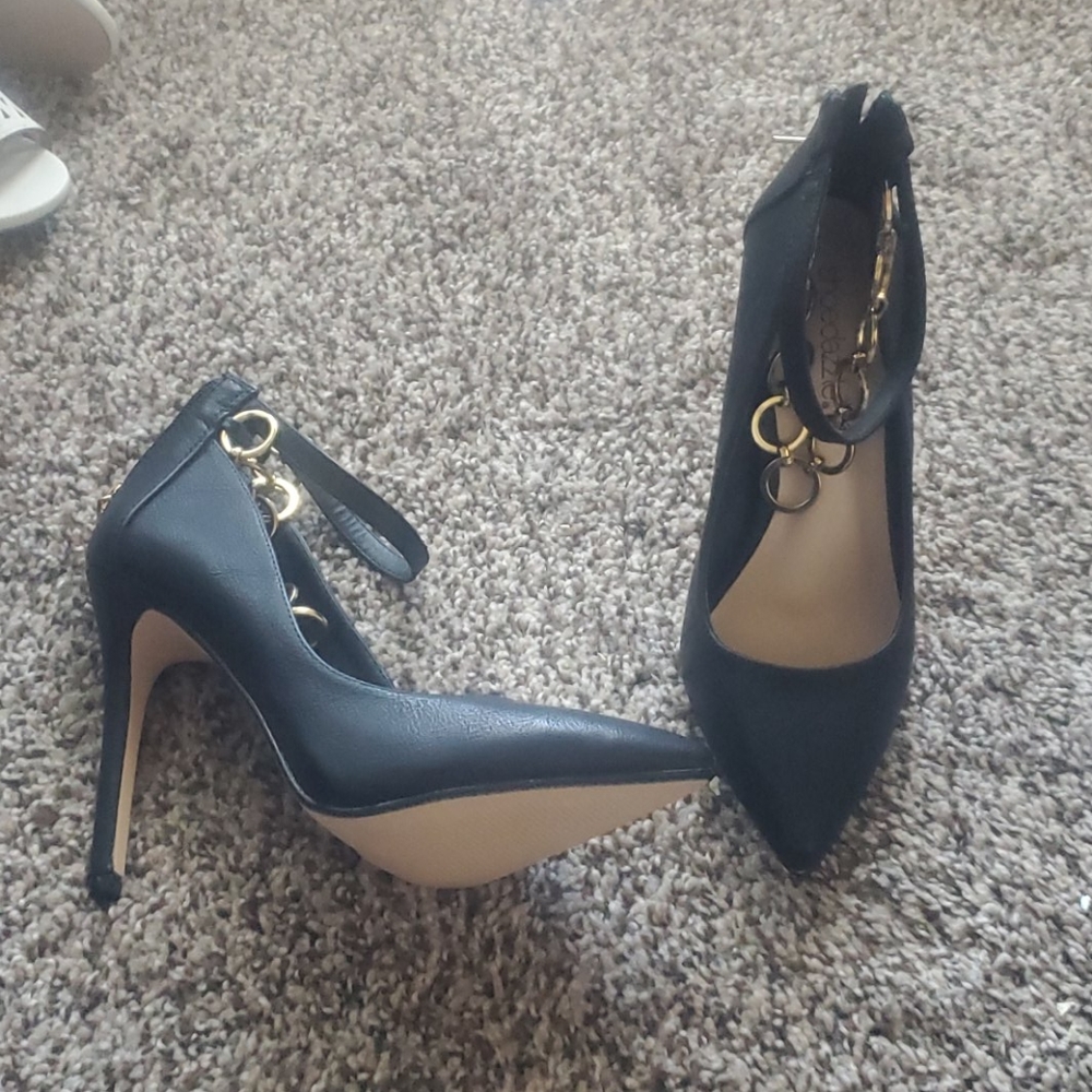 Black around the ankle heels